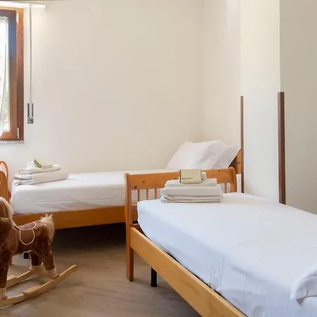 Casa Dei Lecci - קאלה גונונה