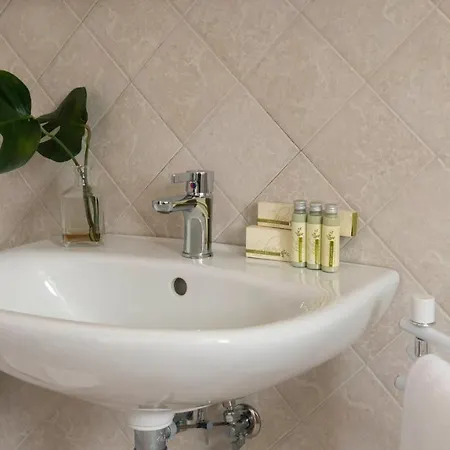 Casa Dei Lecci - דירה *