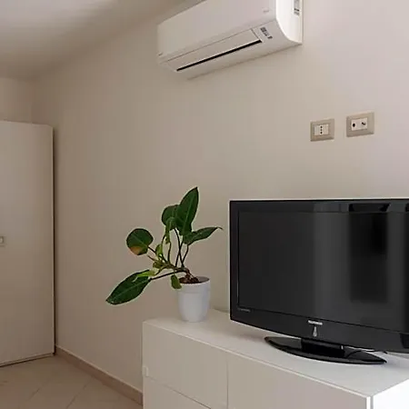 Casa Dei Lecci - Apartment