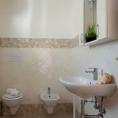 Casa Dei Lecci - Apartment *
